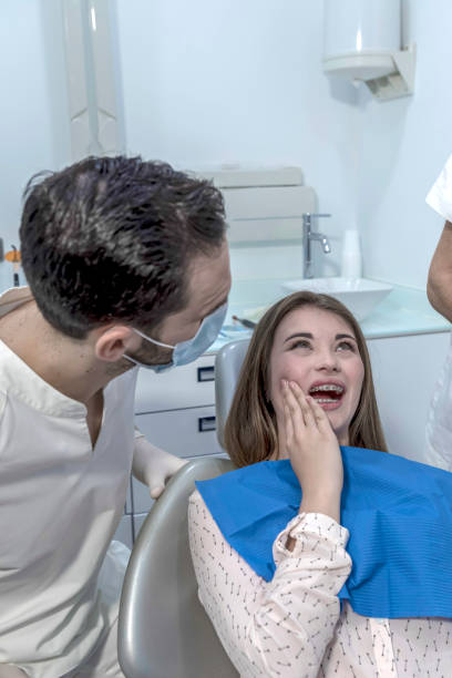 Best Emergency Denture Repair in USA